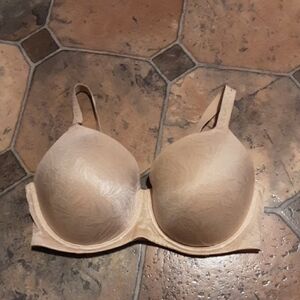Wacoal 853307  Beige Contour Bra Size 36DD.